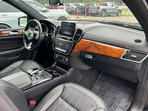 Used 2019 Mercedes-Benz GLS 450 4MATIC image 26