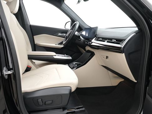 Used 2023 BMW X1 xDrive28i w/ Convenience Package AWD/4WD image 39
