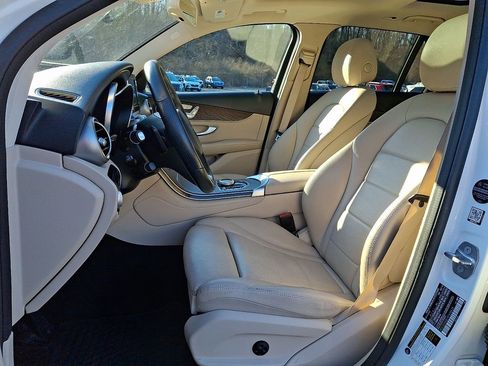 Used 2019 Mercedes-Benz GLC 300 GLC 300 image 14