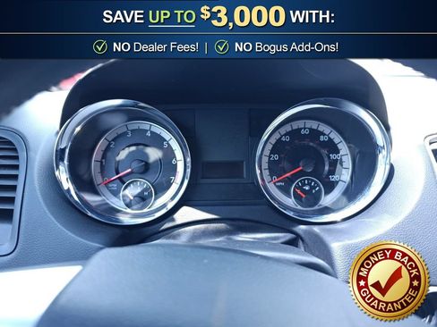 Used 2015 Dodge Grand Caravan SXT w/ Blacktop Package FWD image 19