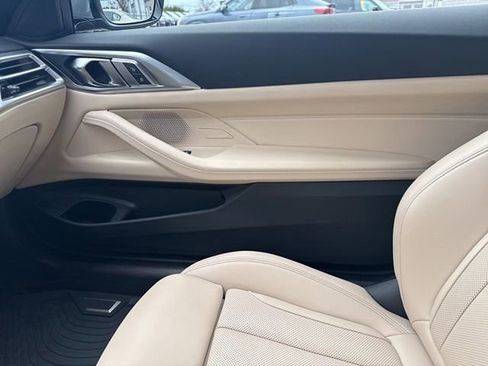 Used 2025 BMW 430i xDrive Convertible w/ Premium Package image 19