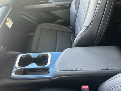 New 2026 Chevrolet Equinox EV LT image 24