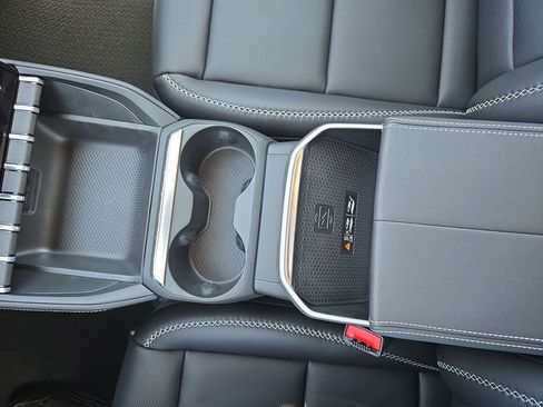 New 2026 GMC Terrain Denali AWD/4WD image 25