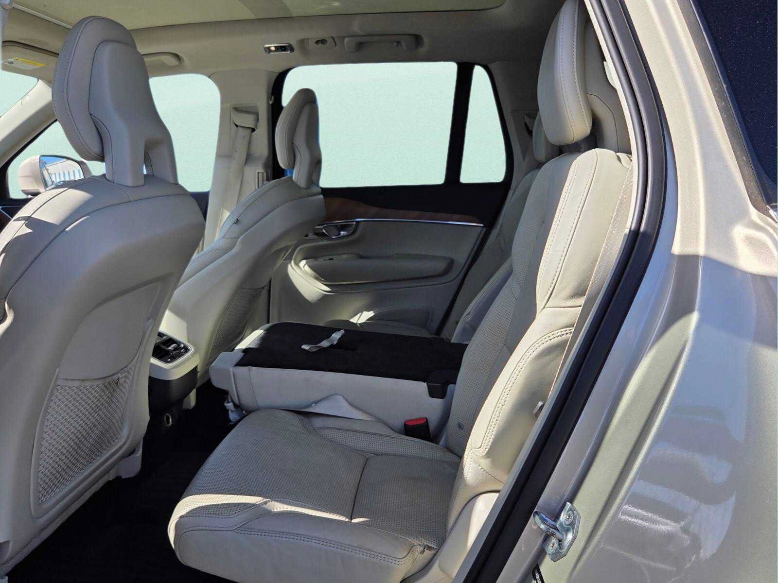 Used 2018 Volvo XC90 T6 Inscription w/ Convenience Package AWD/4WD image 10