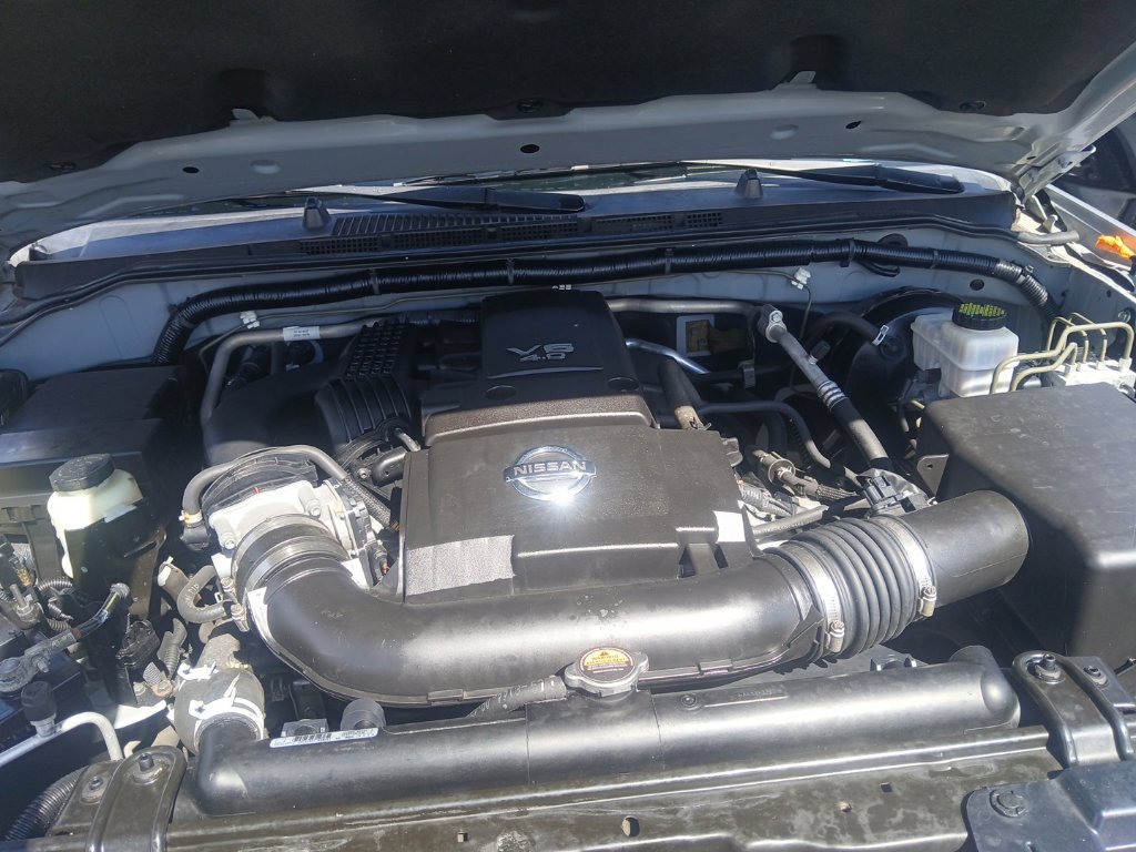 Used 2019 Nissan Frontier SV RWD image 2