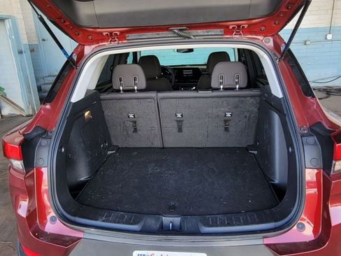 Used 2025 Chevrolet TrailBlazer LT image 11