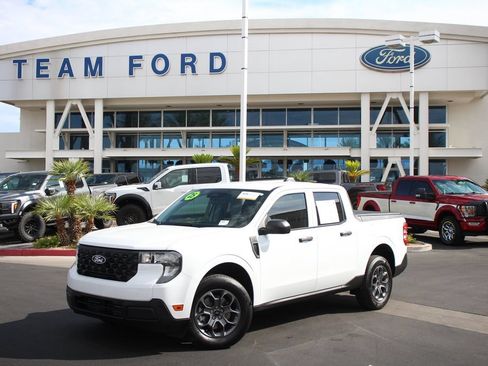Certified 2025 Ford Maverick XL w/ Equipment Group 102A AWD/4WD image 2