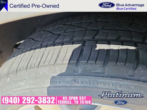 Used 2021 Ford Escape Titanium w/ Titanium Elite Package FWD image 16