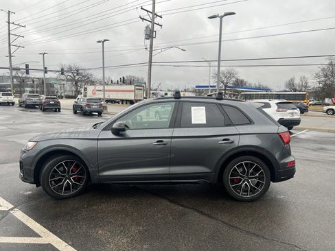 Used 2024 Audi SQ5 Premium Plus image 3
