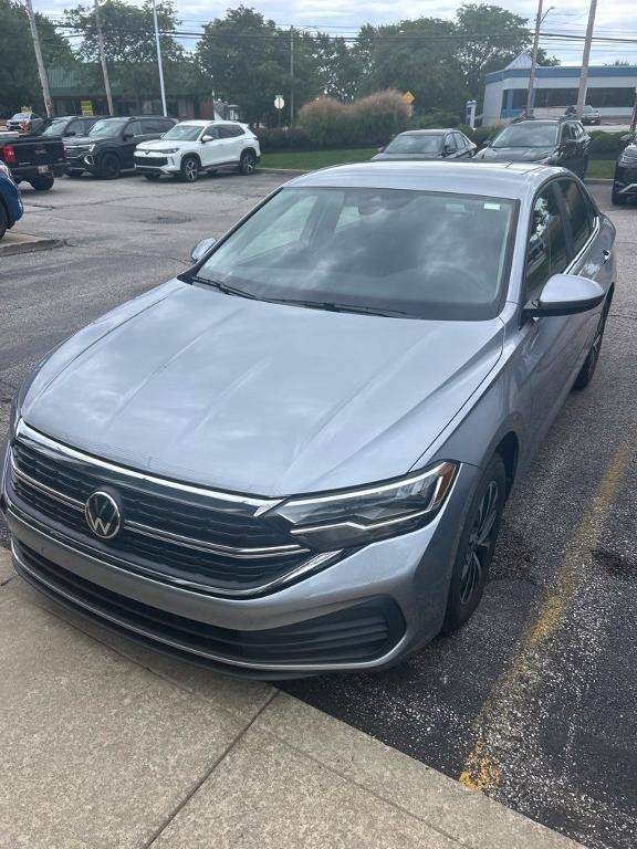 Certified 2023 Volkswagen Jetta S FWD image 1