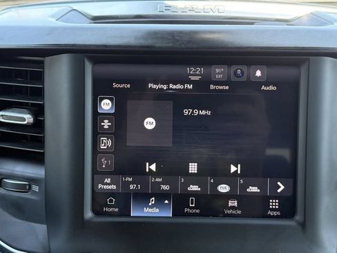Used 2024 RAM 1500 Big Horn AWD/4WD image 11