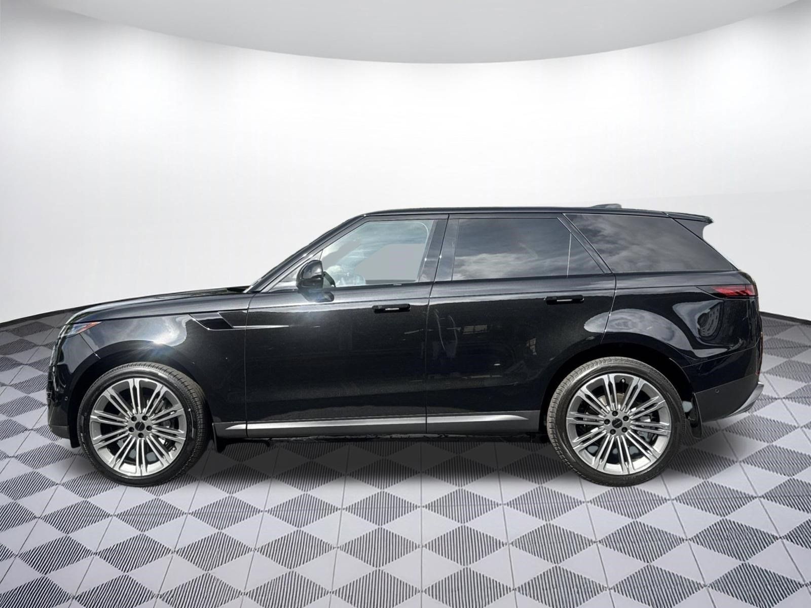 New 2026 Land Rover Range Rover Sport SE AWD/4WD image 2