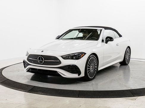 Used 2024 Mercedes-Benz CLE 300 4MATIC Cabriolet image 3