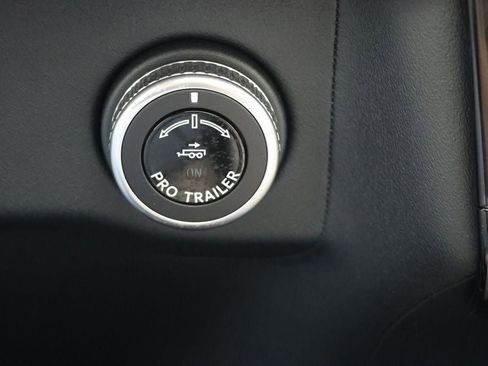 Used 2025 Lincoln Navigator L Reserve image 15