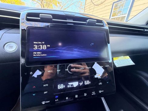 Used 2022 Hyundai Tucson Limited image 6