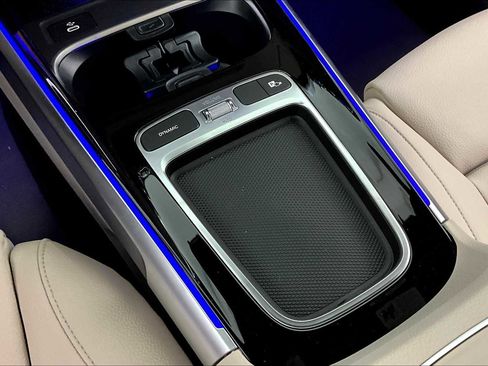 New 2025 Mercedes-Benz GLB 250 image 20