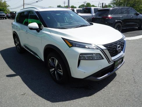 Used 2023 Nissan Rogue SL w/ SL Premium Package AWD/4WD image 4