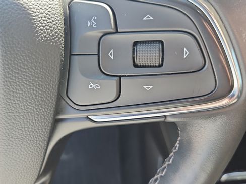 Used 2021 Buick Envision Preferred FWD image 23