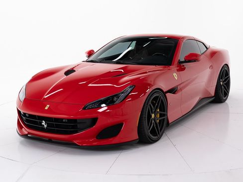 Used 2019 Ferrari Portofino RWD image 10