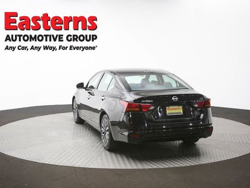 Used 2023 Nissan Altima 2.5 SV FWD image 65