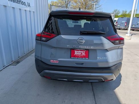 Used 2023 Nissan Rogue SL AWD/4WD image 26