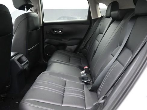 New 2026 Honda HR-V EX-L image 2