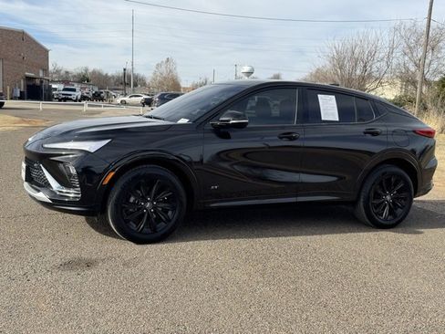 Used 2025 Buick Envista Sport Touring w/ Convenience I Package image 3