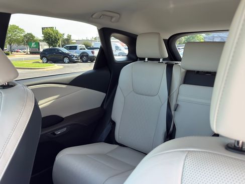 Used 2024 Lexus RX 350h AWD/4WD image 12