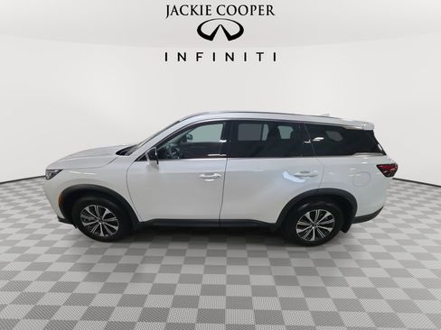 Used 2026 INFINITI QX60 Pure w/ Cargo Package AWD/4WD image 8