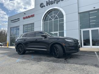 Used 2023 Lincoln Nautilus Reserve w/ Monochromatic Package video 1