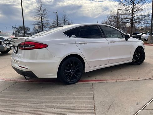 Used 2019 Ford Fusion SE w/ Equipment Group 151A image 5