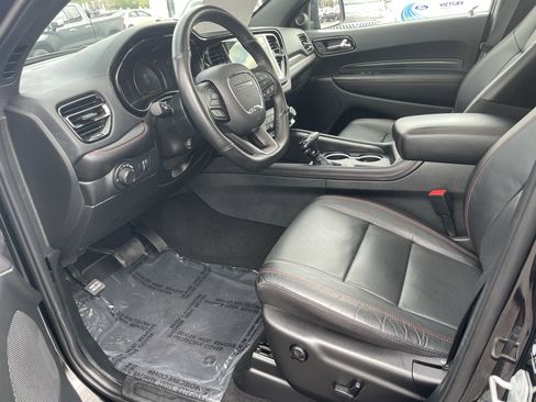 Used 2024 Dodge Durango GT image 11