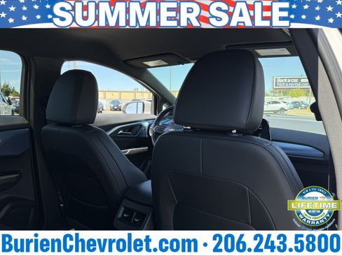 Used 2024 Chevrolet Equinox EV LT w/ Active Safety Package 3 AWD/4WD image 25
