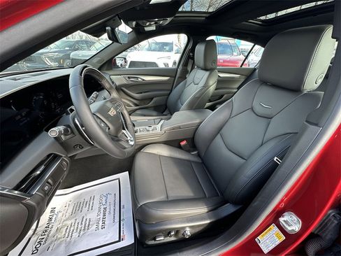 Used 2025 Cadillac CT5 Premium Luxury image 11