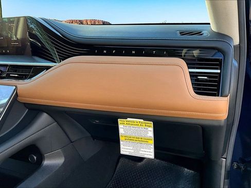 Used 2025 INFINITI QX80 Luxe image 17