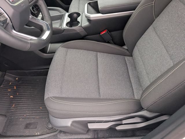 Used 2027 GMC Terrain Elevation w/ Black Edition FWD image 19