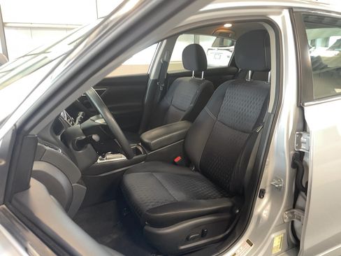 Used 2016 Nissan Altima 2.5 S w/ Power Driver Seat Package FWD image 11