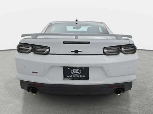 Used 2020 Chevrolet Camaro SS image 6