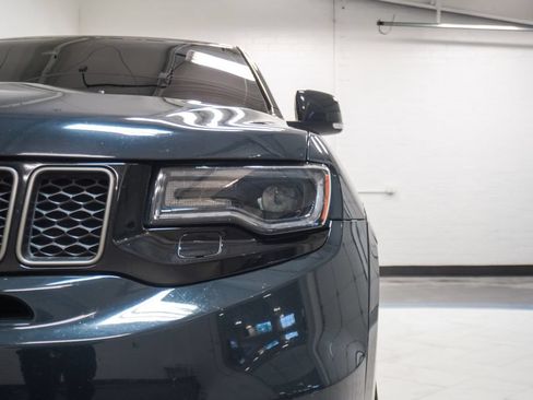 Used 2018 Jeep Grand Cherokee Trackhawk w/ Trailer Tow Group IV AWD/4WD image 37