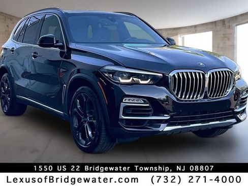 Used 2019 BMW X5 xDrive40i w/ Luxury Seating Package AWD/4WD image 1