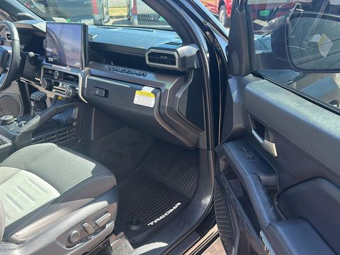 Certified 2024 Toyota Tacoma TRD Off-Road w/ TRD Off Road Upgrade Package AWD/4WD image 28