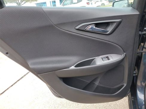 Used 2020 Chevrolet Malibu RS image 11