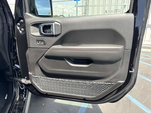 New 2026 Jeep Gladiator Rubicon image 32