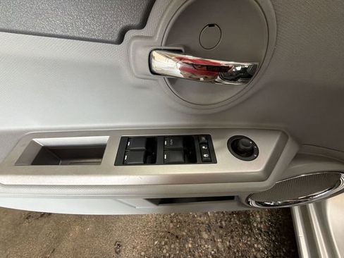 Used 2008 Dodge Avenger SXT w/ Sport Appearance Group FWD image 13