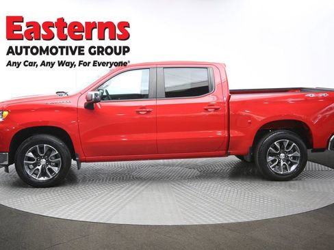 Used 2023 Chevrolet Silverado 1500 LT AWD/4WD image 61