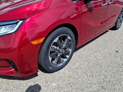 Used 2024 Honda Odyssey Elite