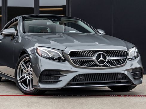 Used 2018 Mercedes-Benz E 400 Coupe image 5
