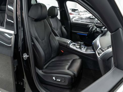 Used 2019 BMW X5 xDrive40i w/ Premium Package 2 image 11