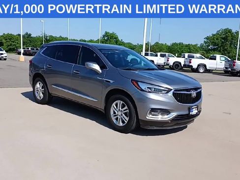 Certified 2019 Buick Enclave Essence FWD image 2