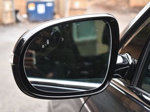 Used 2020 Kia Sorento LX image 32